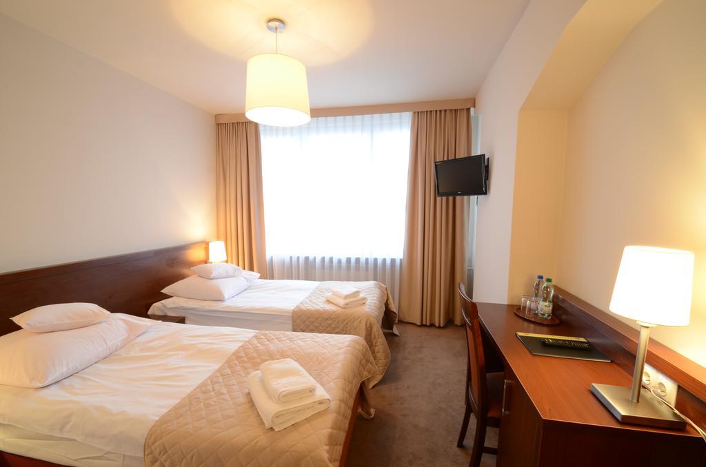 Hotel Pzmot Lublin Quarto foto